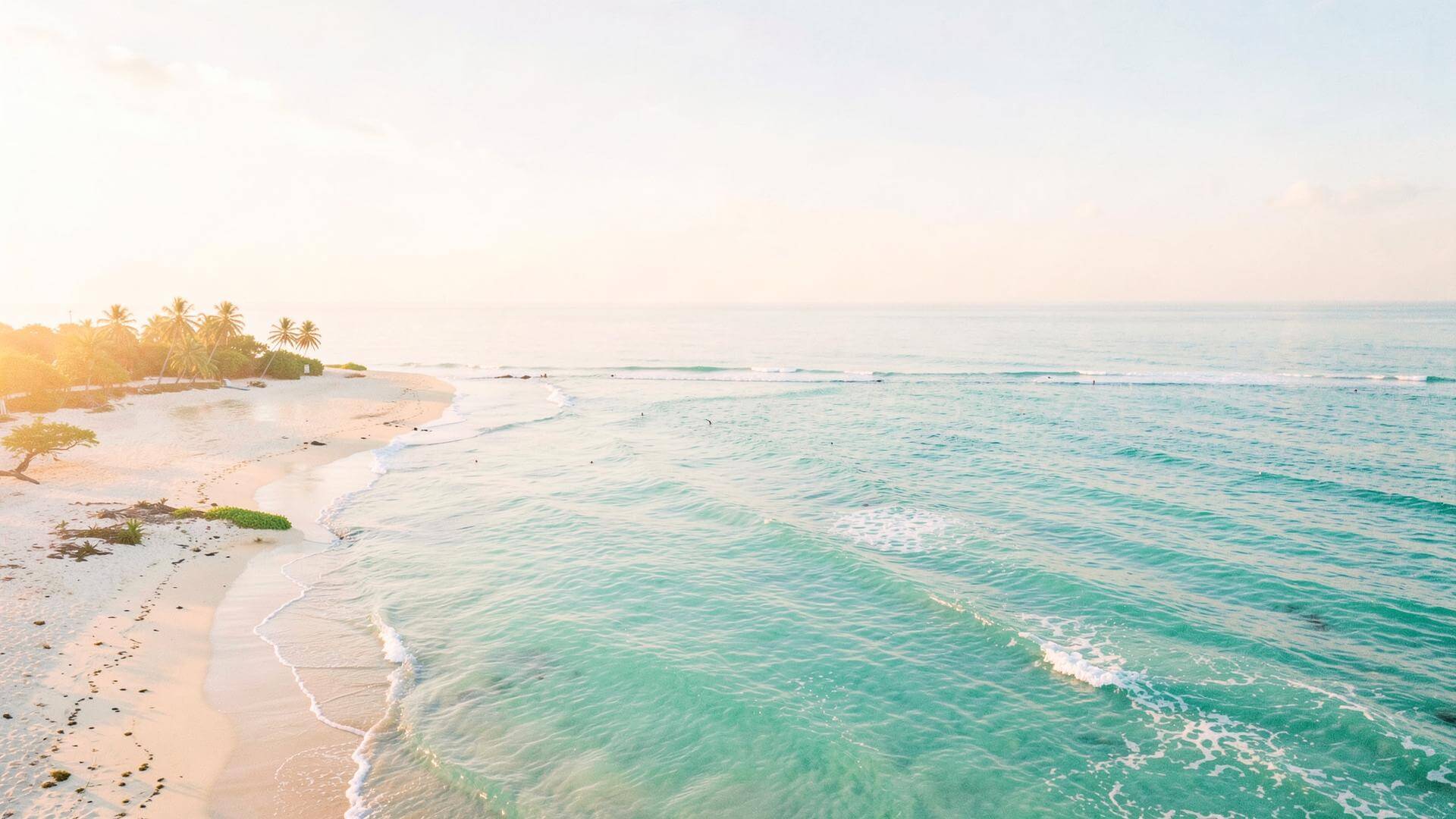Praia do Jardim São Lourenço ao amanhecer